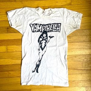 VAMPIRELLA T-Shirt